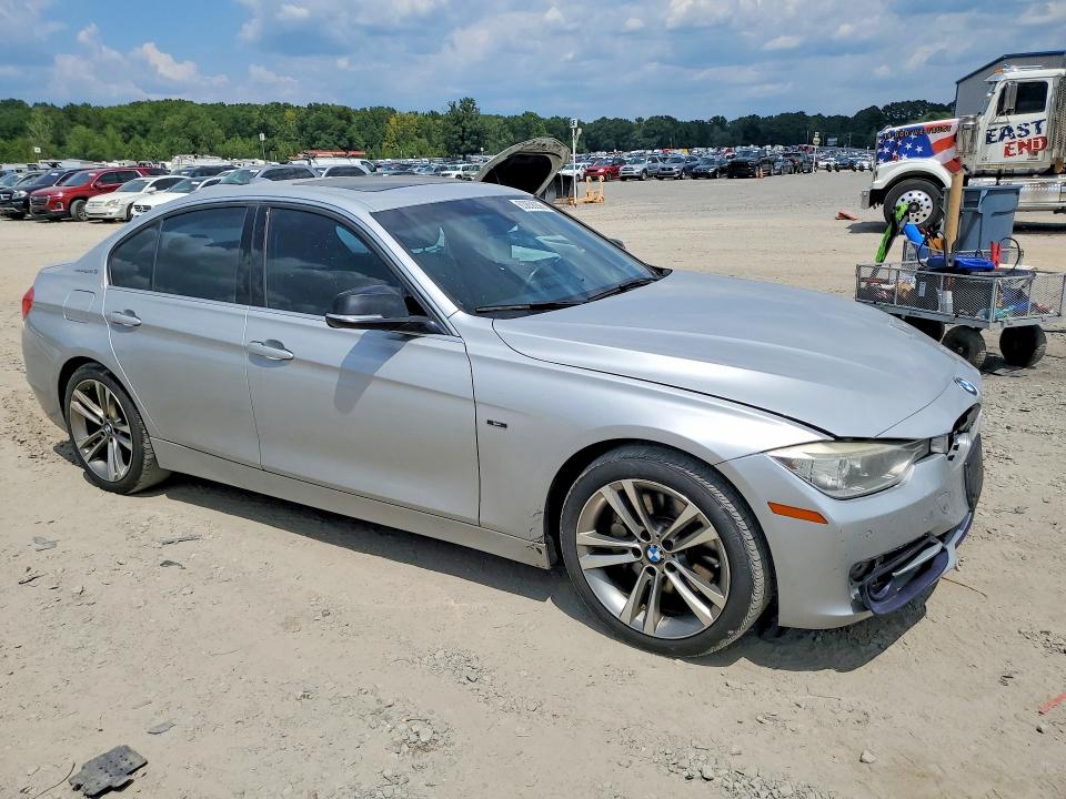 2013 BMW 1er VIN WBA3F9C53DF145279 COPART salvage auction — FRONT END, Ar - Certificate Of Title, sold $600 on 2026-08-19 (photo 4)