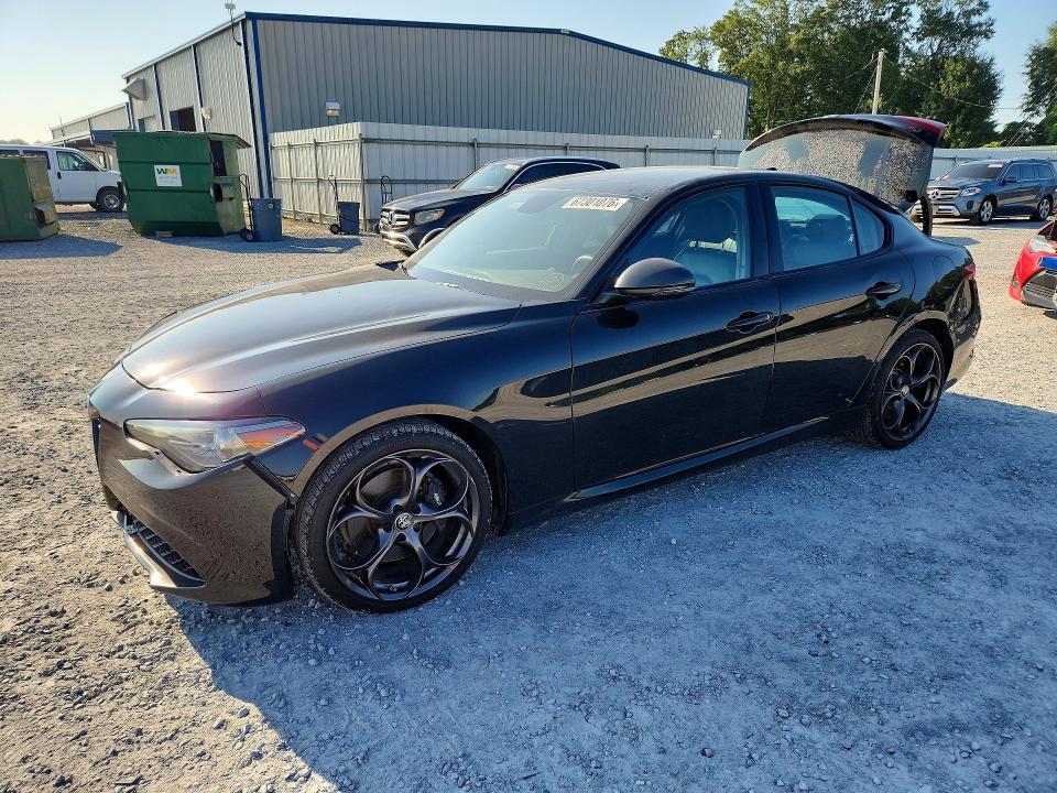 2018 Alfa romeo Giulia VIN ZARFAEEN5J7597816 COPART salvage auction — FRONT END, SC - DEALER ONLY CLEAN TITLE (P), sold $6,500 on 2026-09-18 (photo 1)