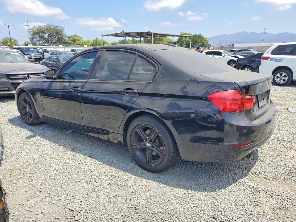 2013 BMW 3er VIN WBA3C1C55DF443276 COPART salvage auction — MECHANICAL, Ca - Dis/Dlr/Exp Only Clean Title, sold $800 on 2026-08-18 (photo 2)