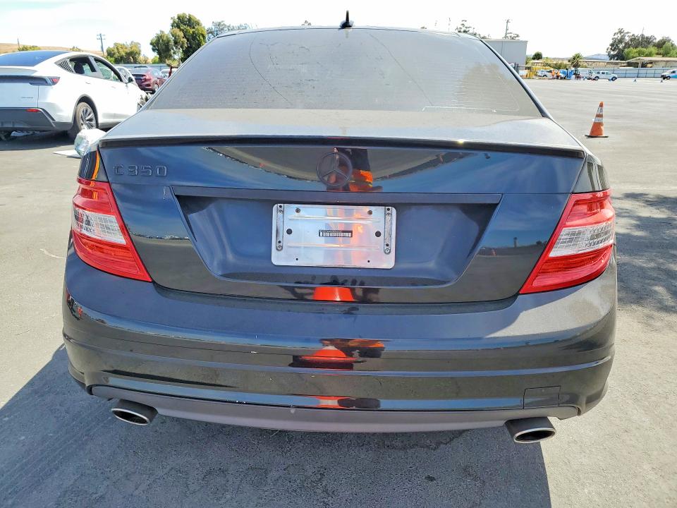 2008 Mercedes-benz C-klasse VIN WDDGF56X08R036332 COPART salvage auction — MINOR DENT/SCRATCHES, Ca - Dis/Dlr/Exp Only Clean Title, sold $250 on 2026-08-19 (photo 6)