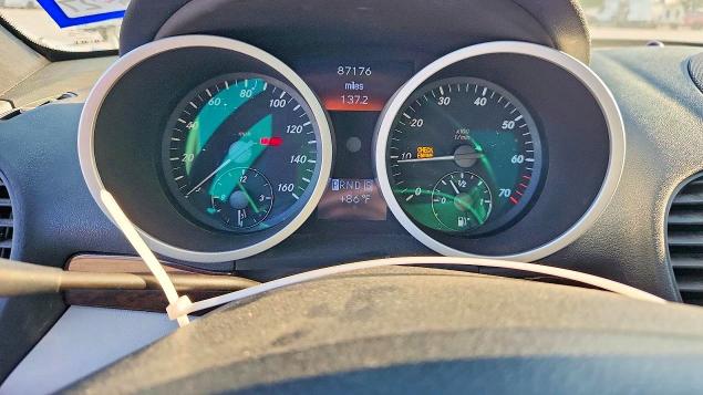 2005 Mercedes-benz Slk-klasse VIN WDBWK56F15F030060 COPART salvage auction — NORMAL WEAR, Tx - Certificate Of Title, sold $3,350 on 2026-08-20 (photo 9)