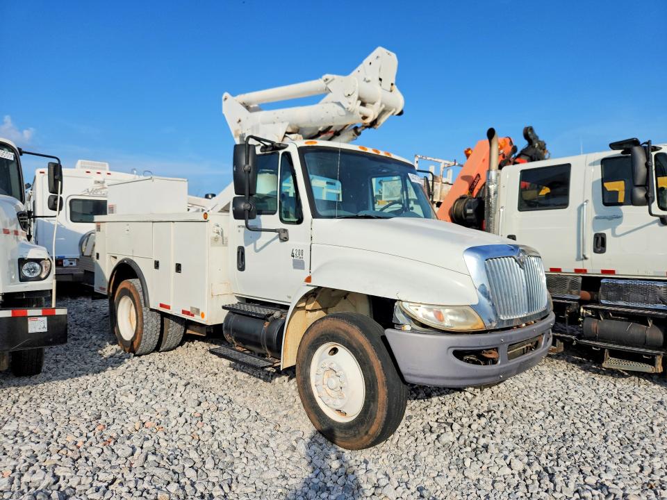 2007 International 4200 VIN 1HTMPAFL27H340897 COPART salvage auction — FRONT END, OK - CERTIFICATE OF TITLE (P), sold $1,600 on 2026-09-24 (photo 4)