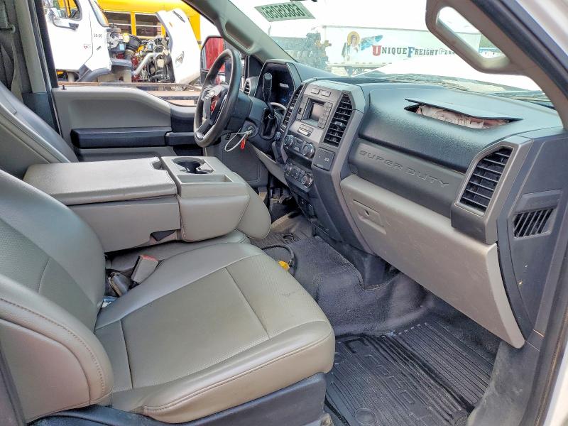 2019 Ford F550 VIN 1FDUF5HT9KDA24672 COPART salvage auction — FRONT END, In - Cert Of Title-Salvage Title (P), sold $8,300 on 2026-08-11 (photo 8)
