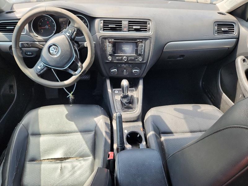 2015 Volkswagen Jetta VIN 3VWD17AJ6FM214010 COPART salvage auction — NORMAL WEAR, CA - DIS/DLR/EXP ONLY CLEAN TITLE, sold $1,155 on 2026-08-13 (photo 8)