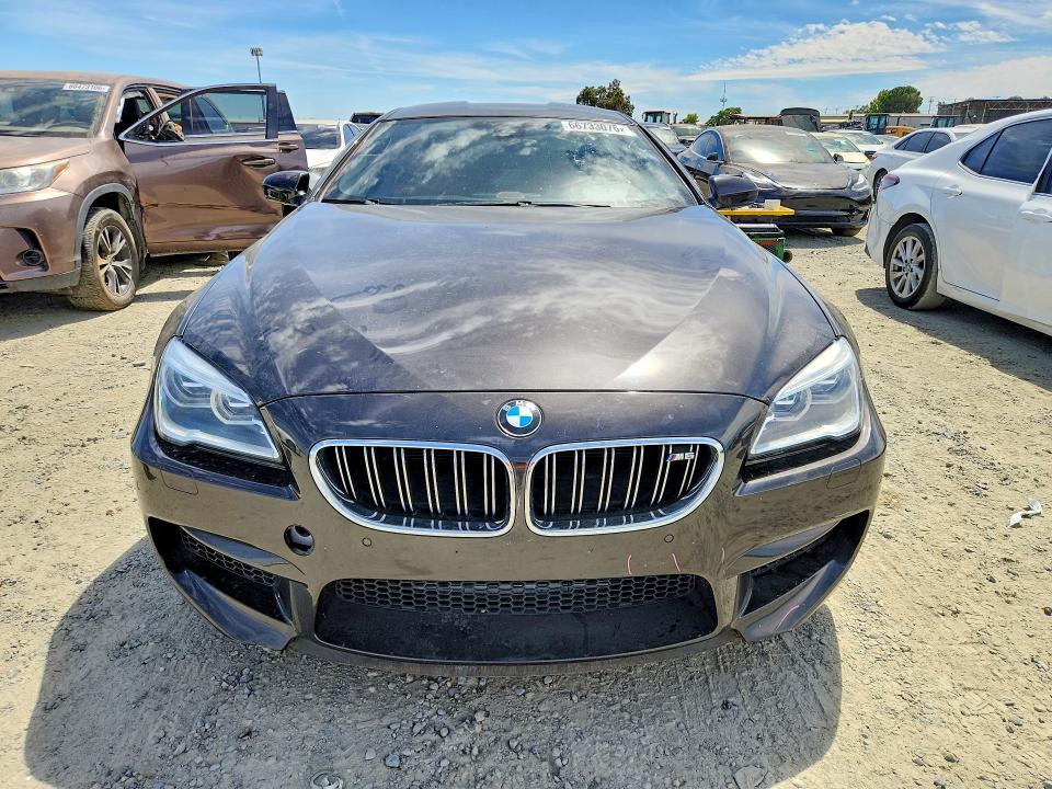 2016 BMW M6 VIN WBS6E9C53GGF92644 COPART salvage auction — REAR END, Ca - Dis/Dlr/Exp Only Clean Title (P), sold $12,200 on 2026-09-01 (photo 5)