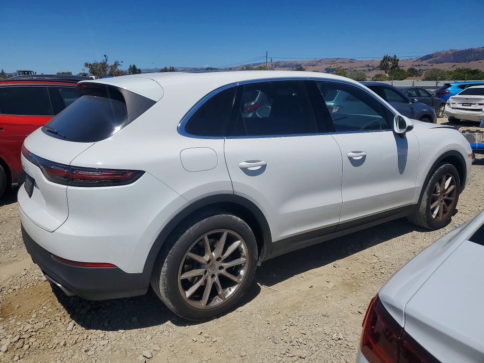 2020 Porsche Cayenne VIN WP1AA2AY2LDA00546 COPART salvage auction — FRONT END, Salvage Title, sold $18,400 on 2026-08-20 (photo 3)