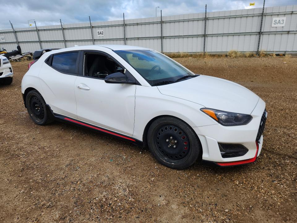 2021 Hyundai Veloster VIN KMHT36AHXMU010685 COPART salvage auction — VANDALISM, Ab - Bos - Salvage, sold $8,200 on 2026-08-20 (photo 4)