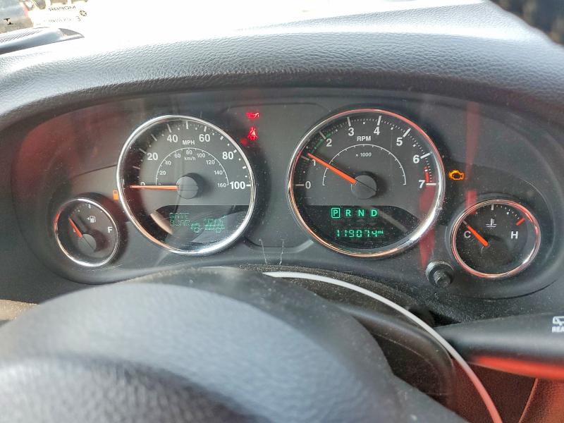 2015 Jeep Wrangler / VIN 1C4BJWDG5FL663247 COPART salvage auction — SIDE, Salvage Title, sold $3,000 on 2026-09-01 (photo 9)