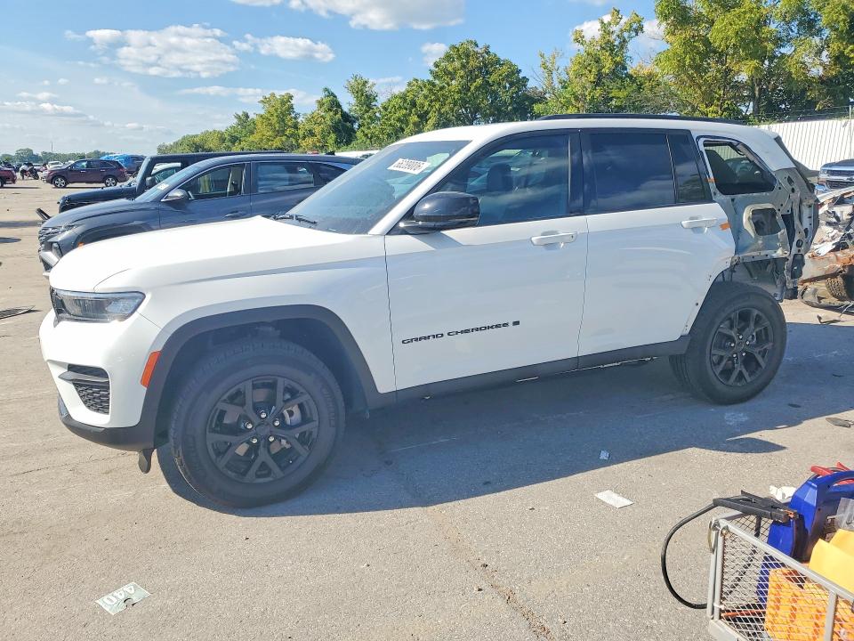 2025 Jeep Cherokee VIN 1C4RJHAG2SC321683 COPART salvage auction — REAR END, MO - SALVAGE CERTIFICATE OF TITLE, sold $16,100 on 2026-10-02 (photo 1)