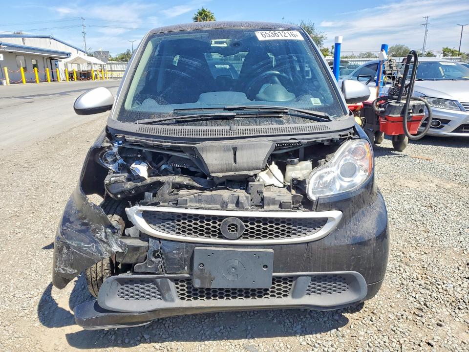 2013 Smart Fortwo VIN WMEEJ3BA5DK616119 COPART salvage auction — FRONT END, Ca - Salvage Certificate, sold $975 on 2026-09-01 (photo 5)