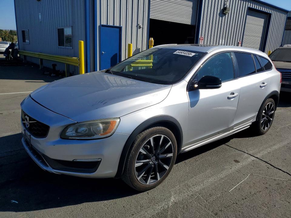 2016 Volvo V60 cross country VIN YV4612HK5G1017449 COPART salvage auction — SIDE, Ca - Dis/Dlr/Exp Only Clean Title, sold $400 on 2026-08-22 (photo 1)