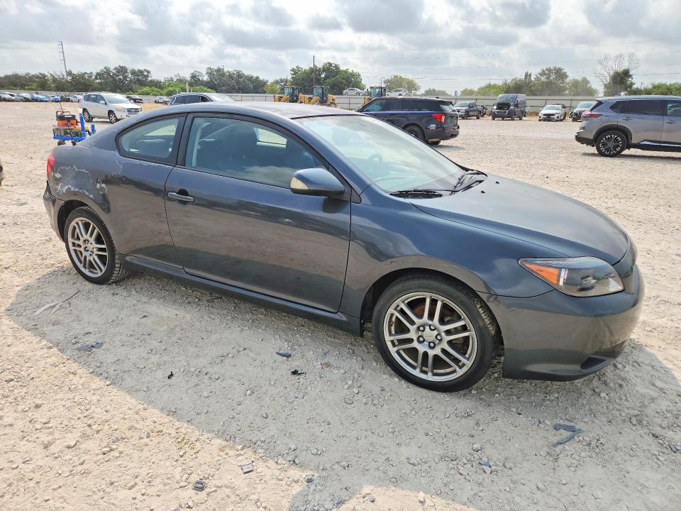 2007 Scion Tc VIN JTKDE167470211055 COPART salvage auction — MINOR DENT/SCRATCHES, TX - CERTIFICATE OF TITLE, sold $300 on 2026-08-27 (photo 4)