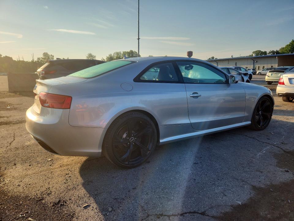 2013 Audi Rs5 VIN WUAC6AFR2DA903132 COPART salvage auction — FRONT END, Ny - Mv-907A Salvage Certificate, sold $9,800 on 2026-08-24 (photo 3)