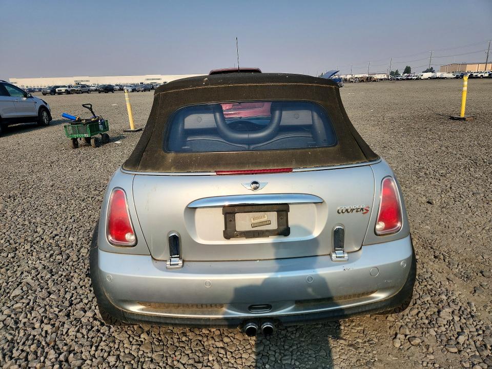 2005 Mini Cooper VIN WMWRH33515TF85637 COPART salvage auction — REAR END, WA - BILL OF SALE, sold $875 on 2026-08-12 (photo 6)
