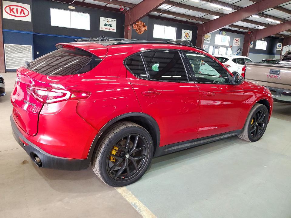 2019 Alfa romeo Stelvio VIN ZASPAKBN7K7C53964 COPART salvage auction — FRONT END, WV - CERTIFICATE OF TITLE (P), sold $9,200 on 2026-08-17 (photo 3)