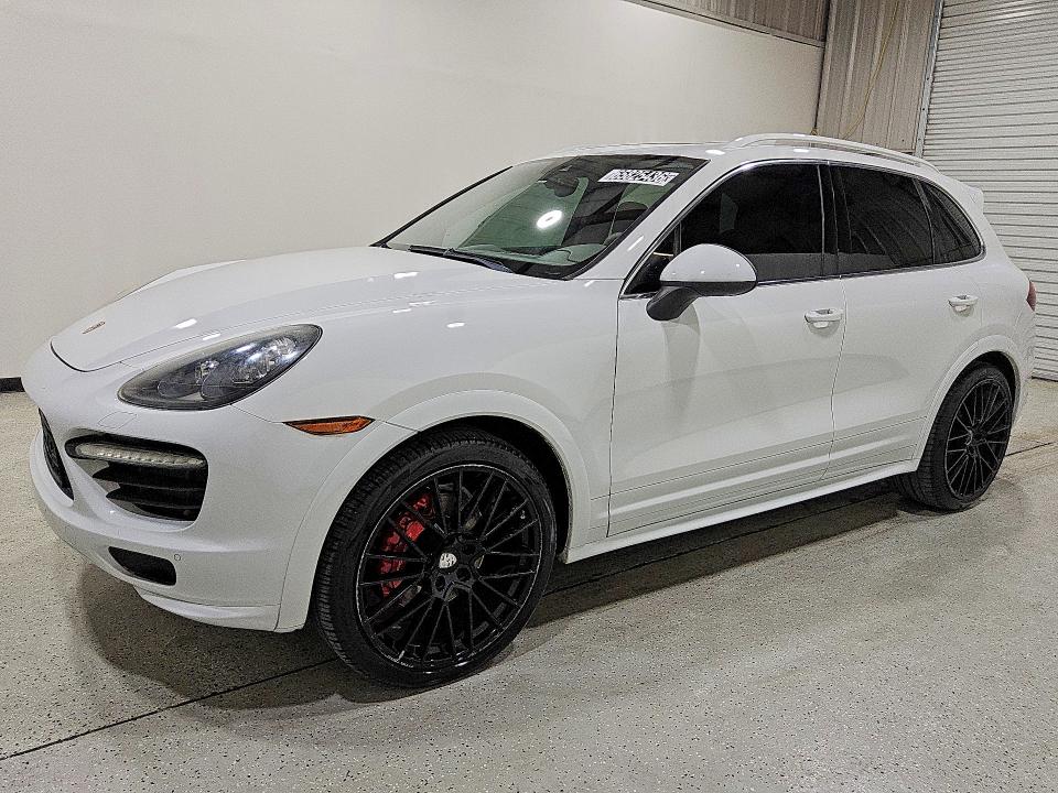 2014 Porsche Cayenne VIN WP1AD2A20ELA73569 — COPART salvage auction photo