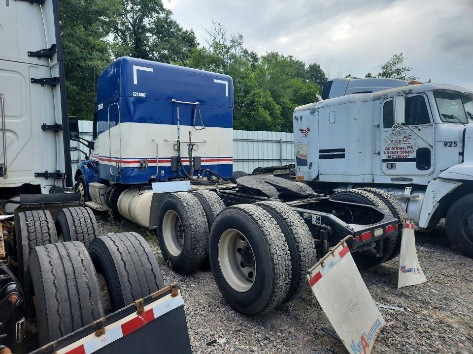 2018 Peterbilt 579 VIN 1XPBDP9XXJD474083 COPART salvage auction — MINOR DENT/SCRATCHES, OH - CERTIFICATE OF TITLE, sold $11,900 on 2026-08-25 (photo 2)