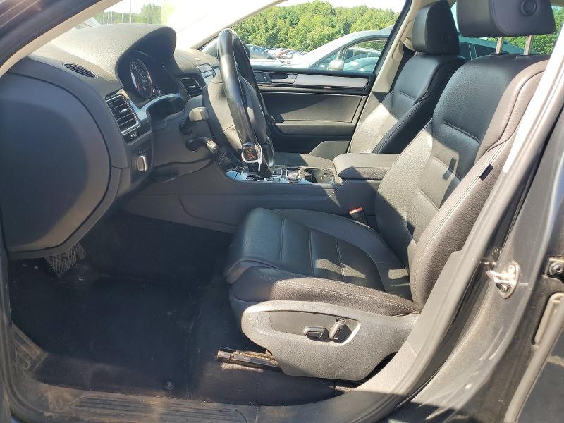 2016 Volkswagen Touareg VIN WVGEF9BP7GD009182 COPART salvage auction — MINOR DENT/SCRATCHES, Ma - Certificate Of Title, sold $2,600 on 2026-09-02 (photo 7)