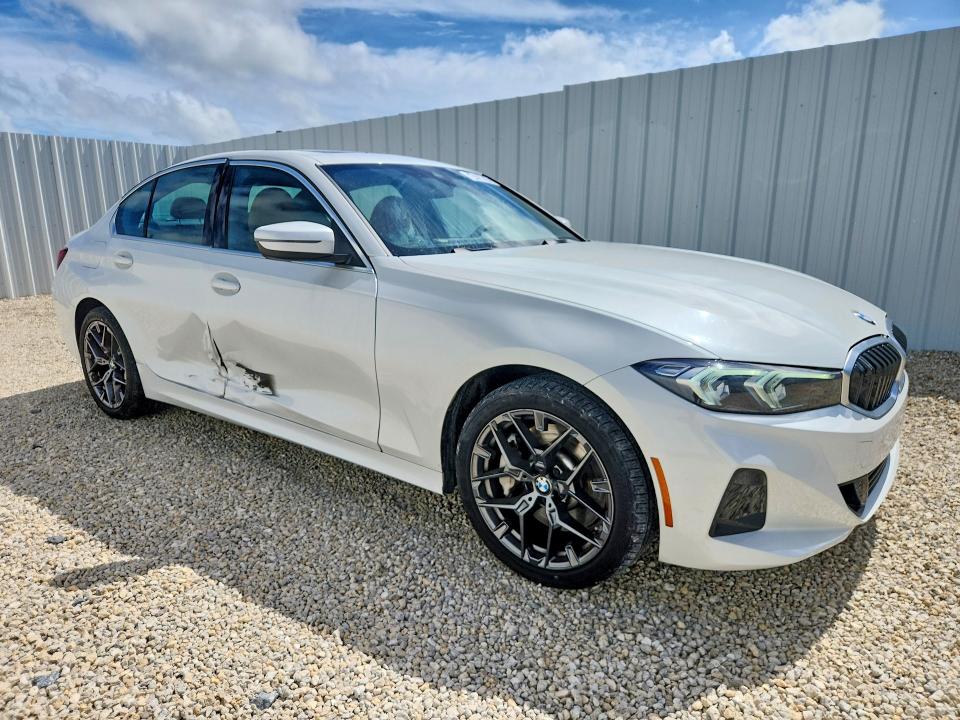 2026 BMW 3 series VIN 3MW89CW00T8F93772 COPART salvage auction — SIDE, FL - CERTIFICATE OF TITLE, sold $24,200 on 2026-08-24 (photo 4)