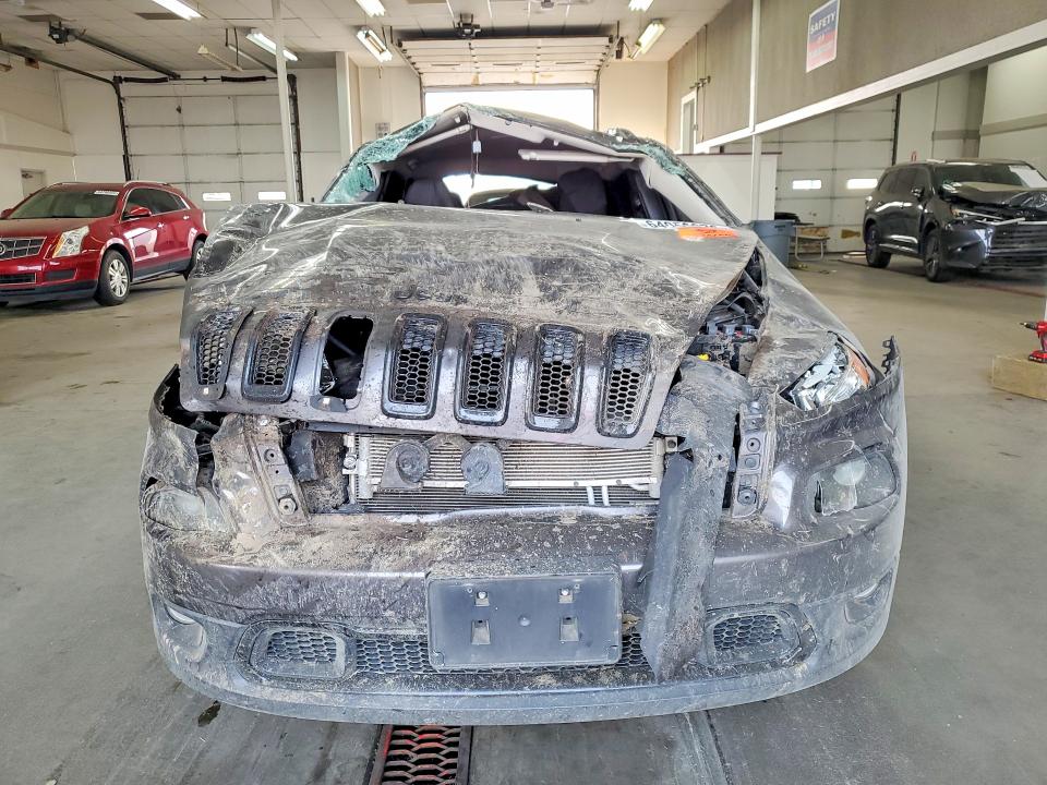 2018 Jeep Cherokee VIN 1C4PJMCX9JD517397 COPART salvage auction — ROLLOVER, Wa - Bill Of Sale, sold $50 on 2026-08-21 (photo 5)