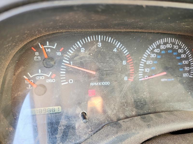 1998 Dodge Durango VIN 1B4HS28Y6WF132153 COPART salvage auction — FRONT END, Ut - Salvage Certificate, sold $275 on 2026-08-31 (photo 9)