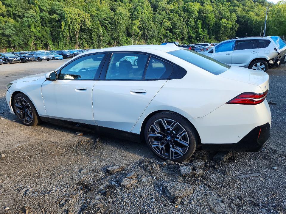 2025 BMW I5 VIN WBY13HG04SCS86841 COPART salvage auction — FRONT END, Mi - Cert Of Title-Salvage Vehicle, sold $31,500 on 2026-09-01 (photo 2)