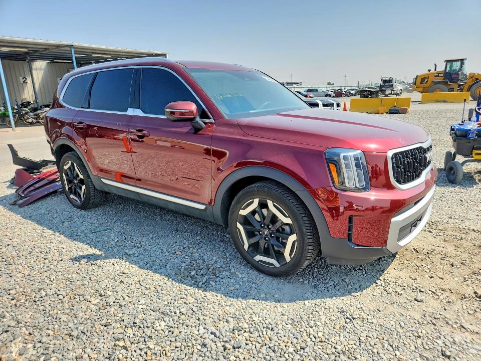 2023 Kia Telluride VIN 5XYP3DGC7PG325939 COPART salvage auction — REAR END, Co - Public - Salvage Title, sold $12,700 on 2026-08-27 (photo 4)