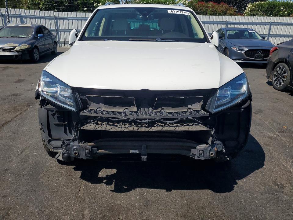 2015 Volkswagen Touareg VIN WVGEF9BP8FD006290 COPART salvage auction — FRONT END, Ca - Salvage Certificate, sold $675 on 2026-08-11 (photo 5)