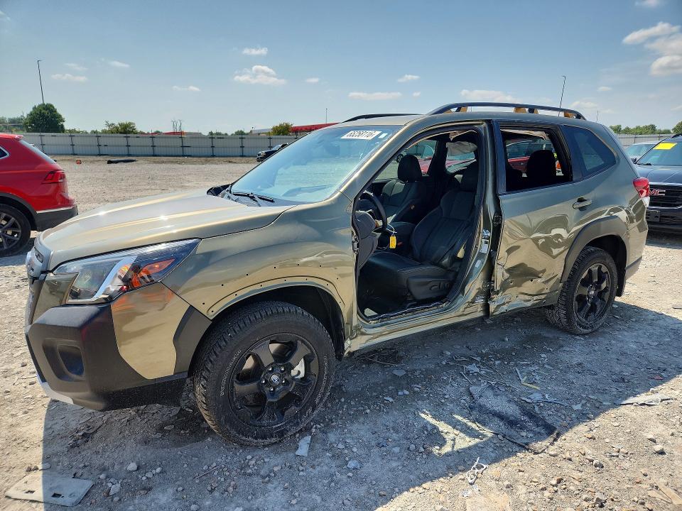 2023 Subaru Forester VIN JF2SKAMC0PH502596 COPART salvage auction — SIDE, IL - SALVAGE CERTIFICATE, sold $8,800 on 2026-09-14 (photo 1)