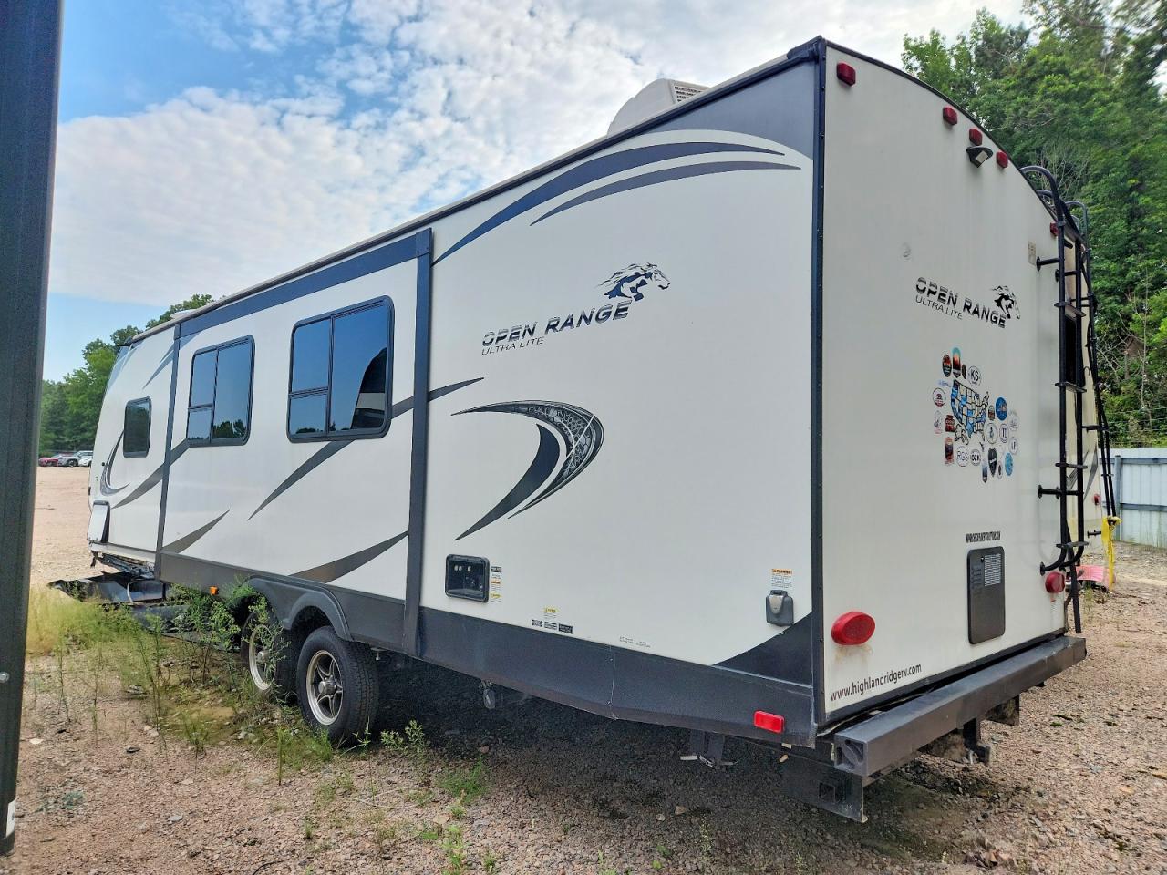 2021 Highland Ridge Open Range VIN 58TBH0BP8M3UG3057 COPART salvage auction — Front End, VA - CERT OF TITLE - SALVAGE, sold $950 on 2026-09-27 (photo 3)