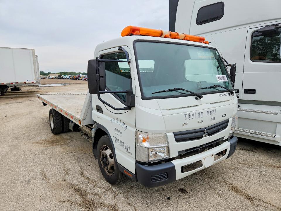 2017 Mitsubishi VIN JL6CRE1A1HK002371 COPART salvage auction — NORMAL WEAR, WI - CERTIFICATE OF TITLE, sold $16,000 on 2026-09-04 (photo 4)