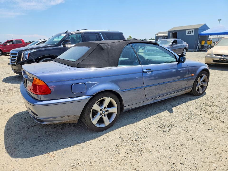 2002 BMW 3 series VIN WBABS33472JY42427 COPART salvage auction — MINOR DENT/SCRATCHES, CA - DIS/DLR/EXP ONLY CLEAN TITLE, sold $675 on 2026-08-11 (photo 3)