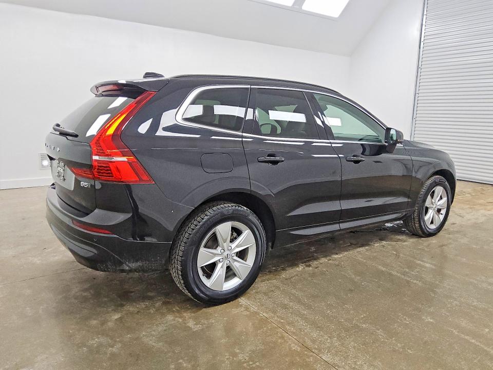2022 Volvo Xc60 VIN YV4L12RK3N1052098 COPART salvage auction — MINOR DENT/SCRATCHES, NC - CERTIFICATE OF TITLE, sold $20,500 on 2026-08-13 (photo 3)