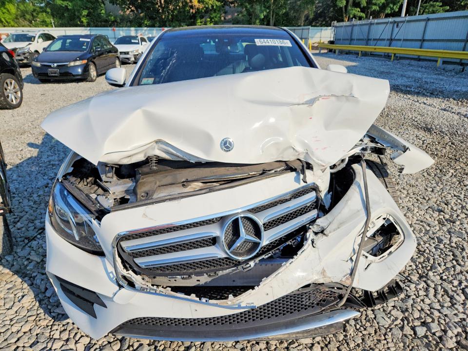 2019 Mercedes-benz E-klasse VIN WDDZF4KB9KA615774 COPART salvage auction — FRONT END, Ma - Certificate Of Title, sold $5,500 on 2026-08-20 (photo 5)