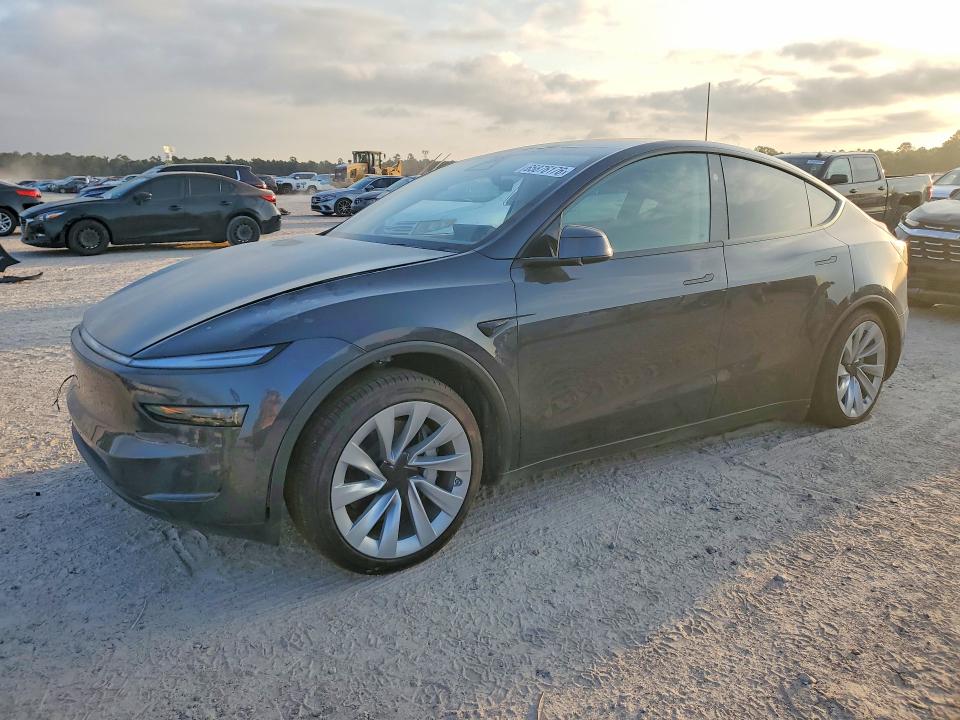 2026 Tesla Model y VIN 7SAYGDEDXTA609183 — COPART salvage auction photo