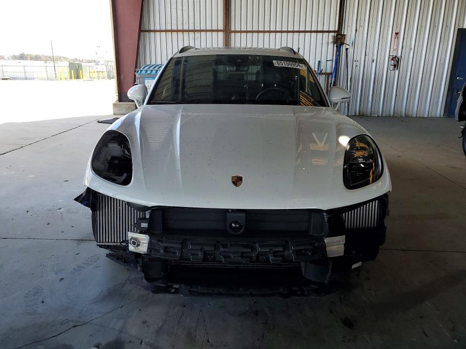 2023 Porsche Macan VIN WP1AG2A54PLB40338 COPART salvage auction — FRONT END, CA - SALVAGE CERTIFICATE, sold $24,800 on 2026-08-27 (photo 5)