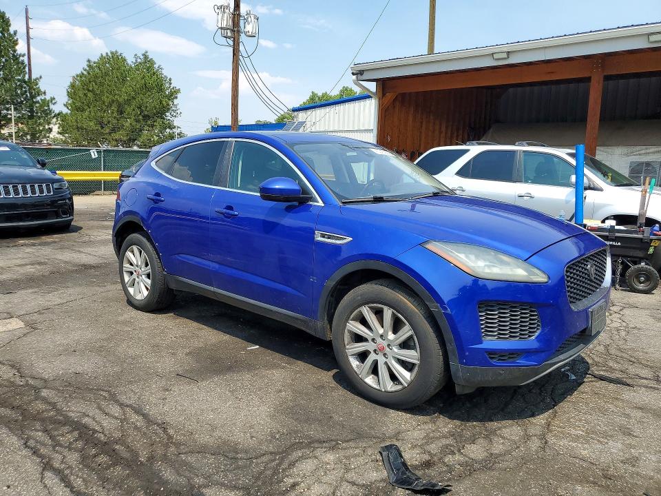 2018 Jaguar E-pace VIN SADFJ2FX0J1Z13509 COPART salvage auction — MINOR DENT/SCRATCHES, Co - Certificate Of Title, sold $5,000 on 2026-09-08 (photo 4)