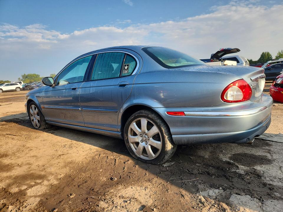 2004 Jaguar X type VIN SAJEA51C24WD95363 COPART salvage auction — WATER/FLOOD, IL - CERTIFICATE OF TITLE, sold $275 on 2026-09-14 (photo 2)