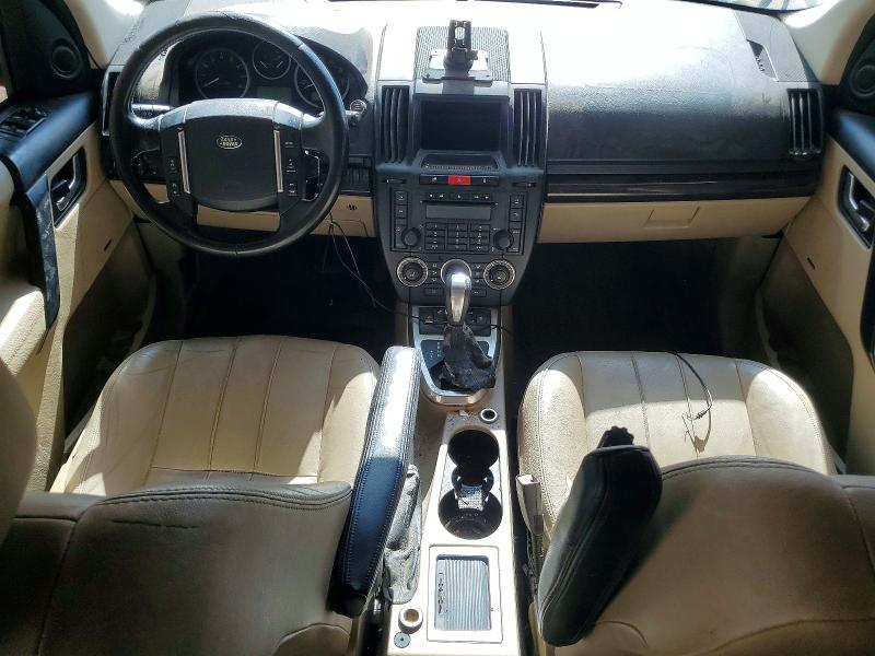 2011 Land rover Lr2 VIN SALFR2BN6BH263403 COPART salvage auction — MINOR DENT/SCRATCHES, Tx - Certificate Of Title, sold $125 on 2026-08-21 (photo 8)
