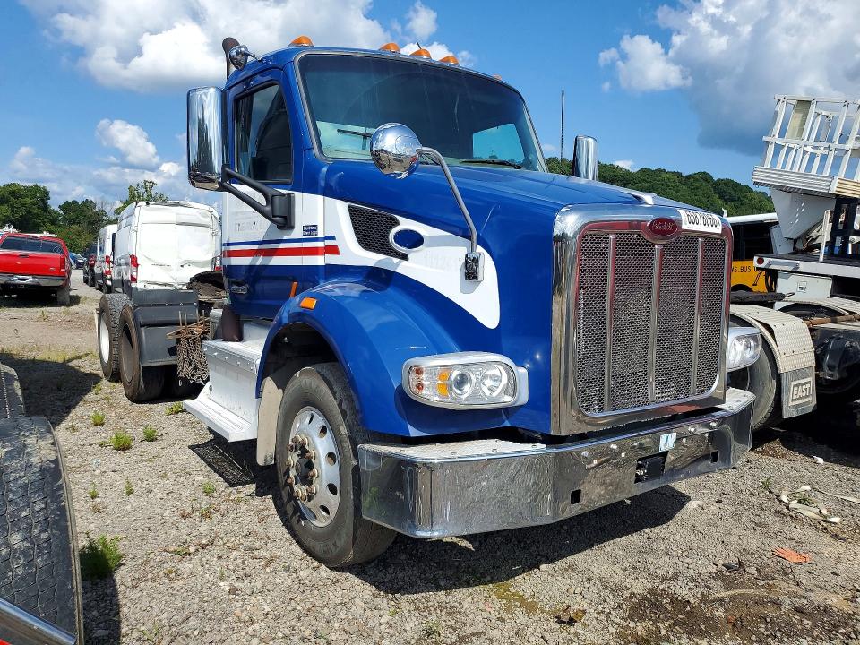 2017 Peterbilt 567 VIN 1XPCDP9X4HD368405 COPART salvage auction — MINOR DENT/SCRATCHES, OH - CERTIFICATE OF TITLE, sold $10,300 on 2026-09-18 (photo 4)