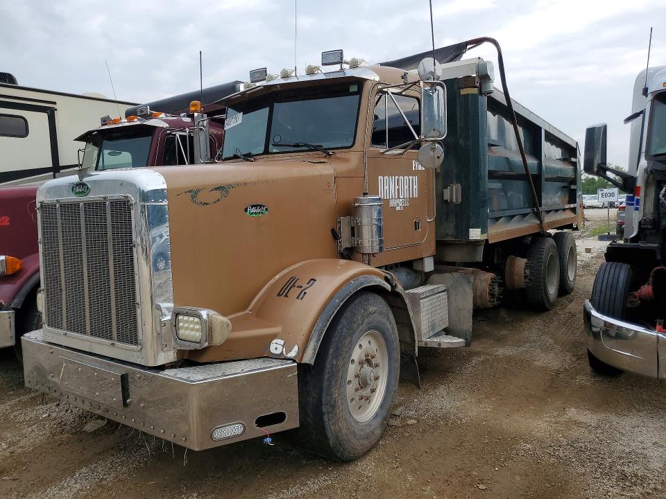 1997 Peterbilt 357 VIN 1NPALT0X0VN427238 — COPART salvage auction photo