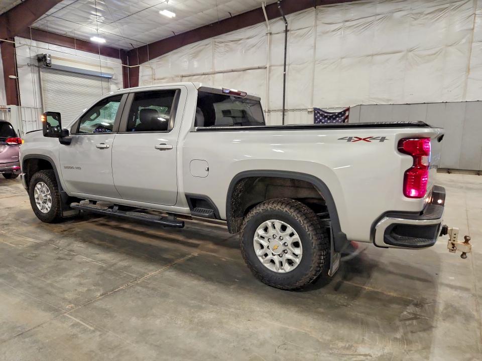 2021 Chevrolet Silverado VIN 1GC4YTE79MF230270 COPART salvage auction — ROOF, Mn - Cert Of Title-Salvage, sold $22,500 on 2026-08-17 (photo 2)