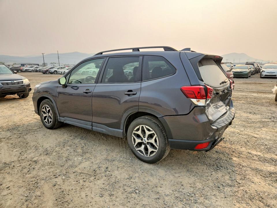 2021 Subaru Forester VIN JF2SKAFC5MH540611 COPART salvage auction — REAR END, Mt - Salvage Certificate Of A Vehic, sold $0 on 2026-09-16 (photo 2)