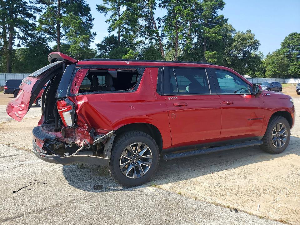 2023 Chevrolet Suburban VIN 1GNSKDKD3PR380815 COPART salvage auction — REAR END, Tx - Salvage Vehicle Title, sold $23,000 on 2026-09-14 (photo 3)