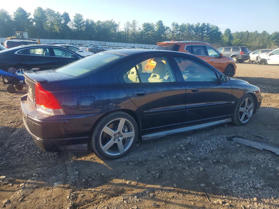 2005 Volvo S60 VIN YV1RH527752449768 COPART salvage auction — FRONT END, Md - Certificate Of Title (P), sold $1,100 on 2026-08-17 (photo 3)