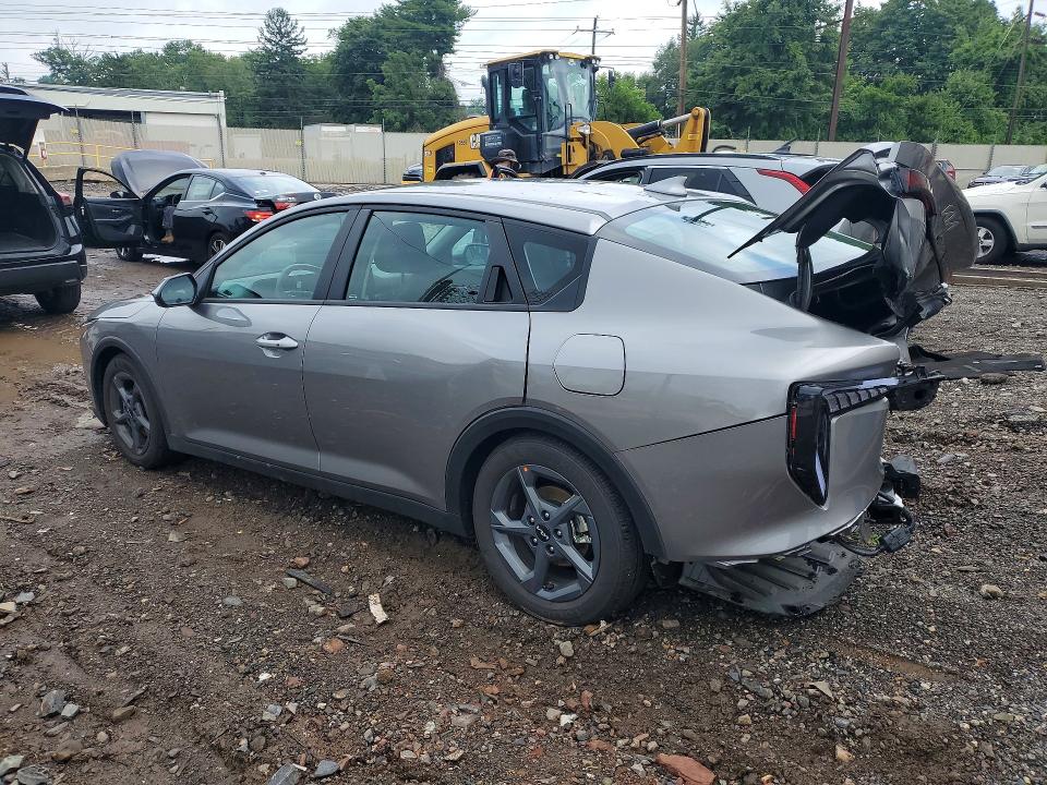 2026 Kia K4 VIN 3KPFT4DEXTE310828 COPART salvage auction — REAR END, PA - CERTIFICATE OF SALVAGE, sold $4,550 on 2026-08-24 (photo 2)