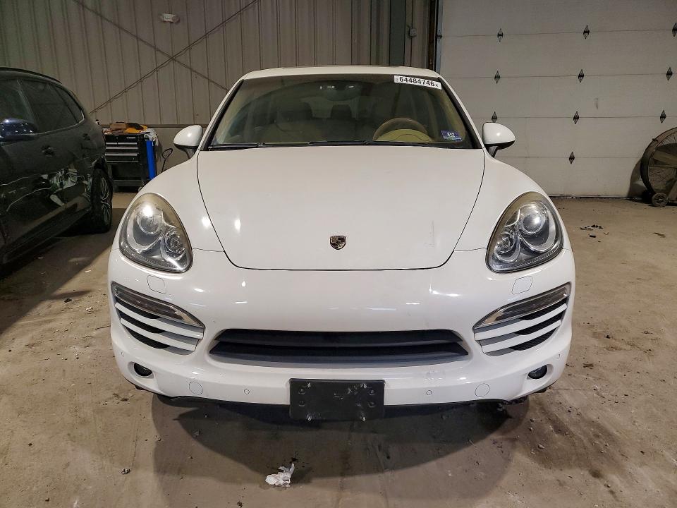 2011 Porsche Cayenne VIN WP1AA2A26BLA04311 COPART salvage auction — MECHANICAL, NJ - CERTIFICATE OF TITLE, sold $500 on 2026-08-19 (photo 5)