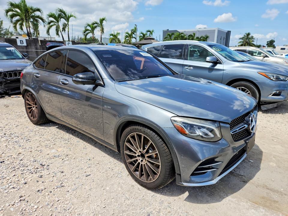 2017 Mercedes-benz Glc VIN WDC0J6EB3HF285211 COPART salvage auction — MINOR DENT/SCRATCHES, Fl - Certificate Of Title, sold $7,900 on 2026-08-18 (photo 4)