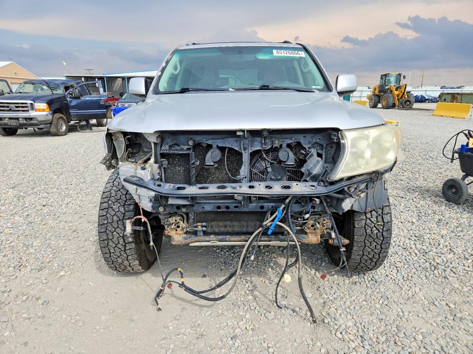 2008 Toyota Land cruiser VIN JTMHY05J884000300 COPART salvage auction — FRONT END, CO - SALVAGE TITLE (P), sold $9,800 on 2026-08-20 (photo 5)