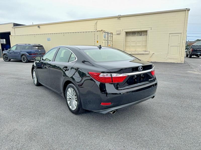 2013 Lexus ES VIN JTHBK1GG3D2059676 COPART salvage auction — NORMAL WEAR, Salvage Title, sold $3,650 on 2026-09-08 (photo 3)